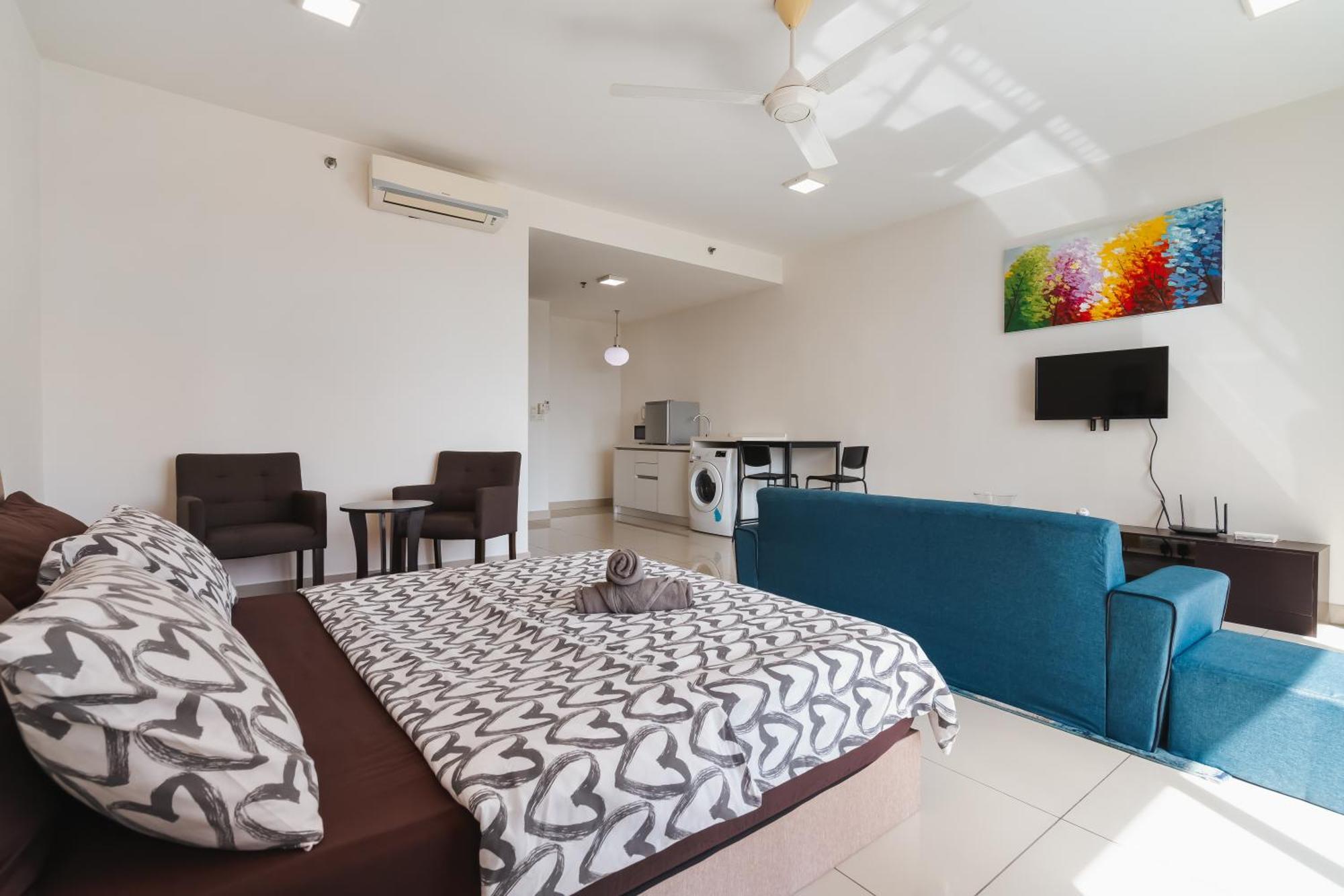 Netflix Studio @ Trefoil Setia City Setia Alam Extérieur photo